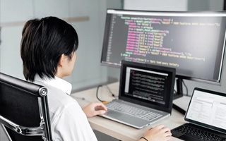 武安 api php源码,下载的php源码怎么运行呢？